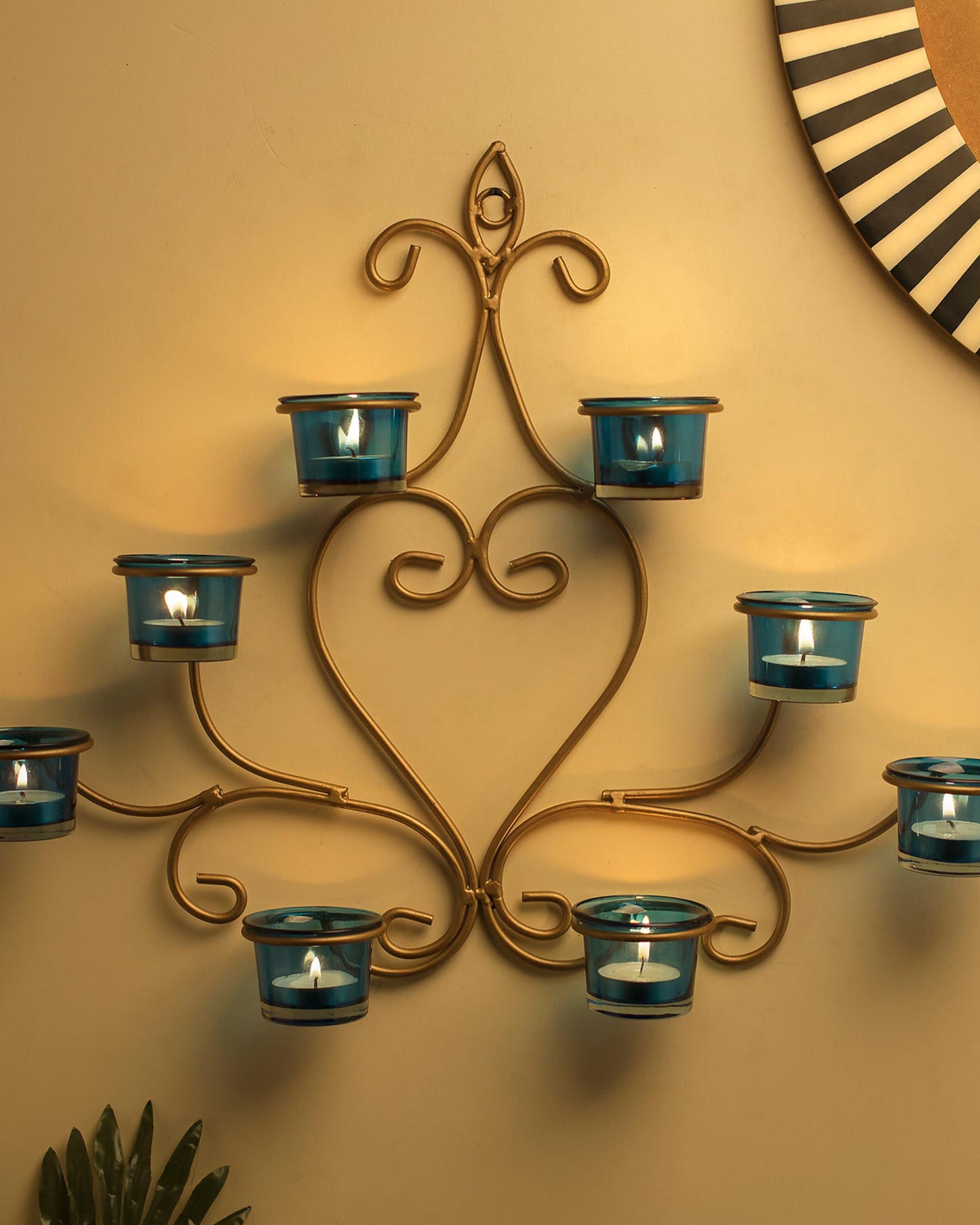 8-Votive Chic Golden Iron Wall Sconce Candle Holder, Candle Tealight Holder,Wall art