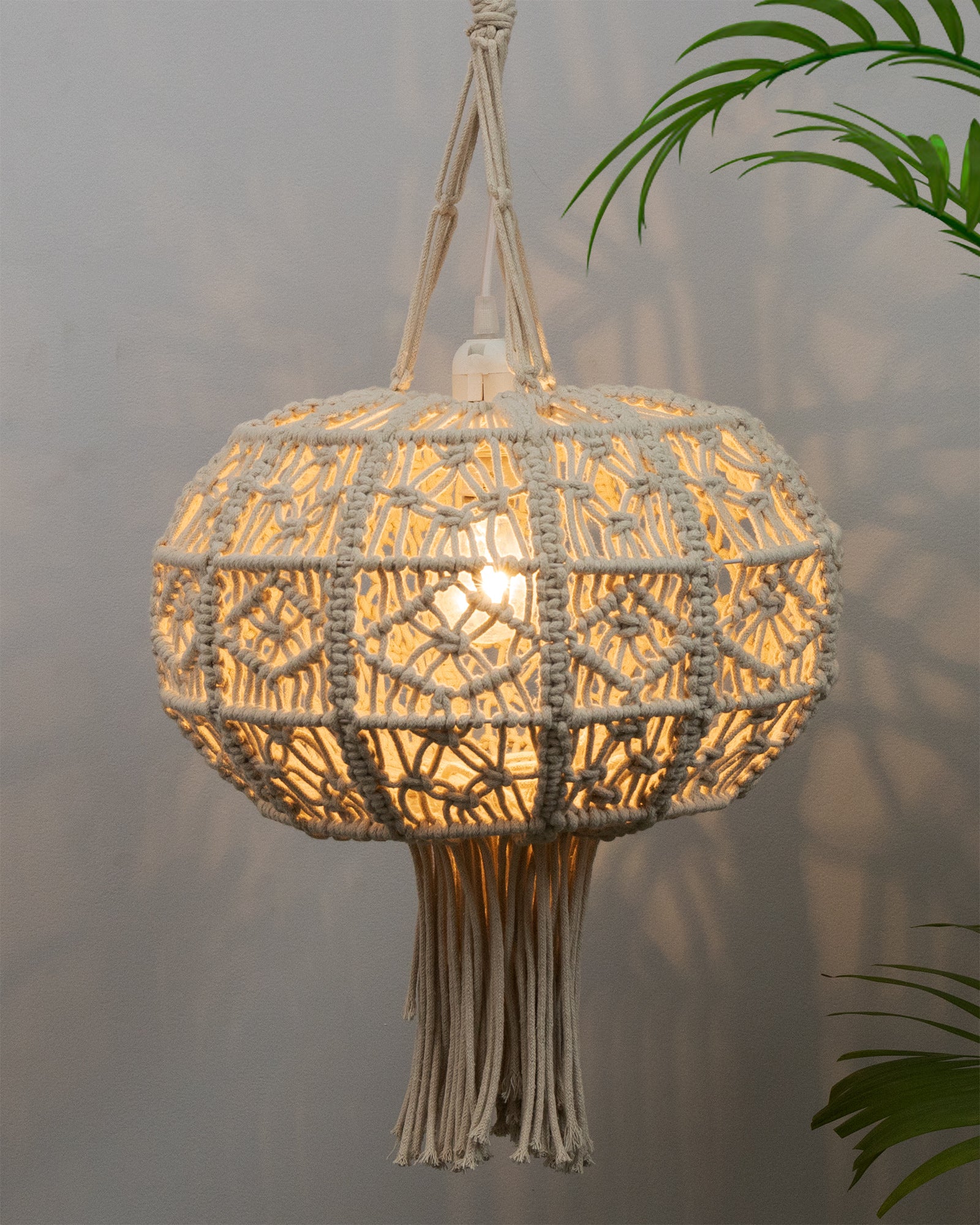 Incandescent Bulb Handmade Decorative Rope Hanging Light at Rs 500