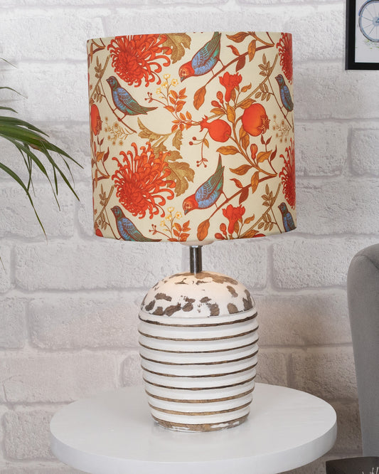 Modern Table Lamp, Wooden Base Modern Fabric Lampshade for Home Office Cafe Restaurant, Ribbed Basket