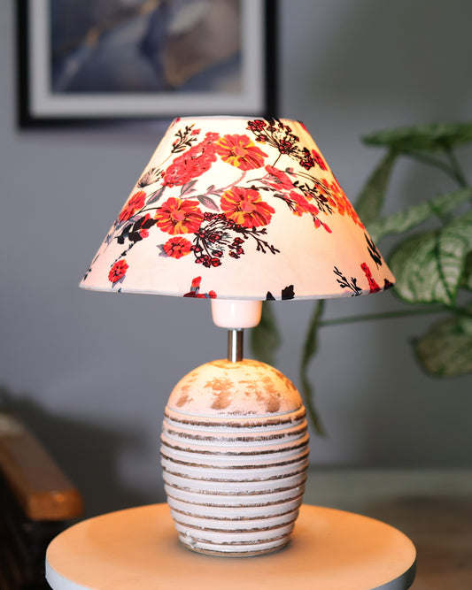 Ribbed Basket Table Lamp, Wooden Base Modern Fabric Lampshade for Home Office Cafe Restaurant