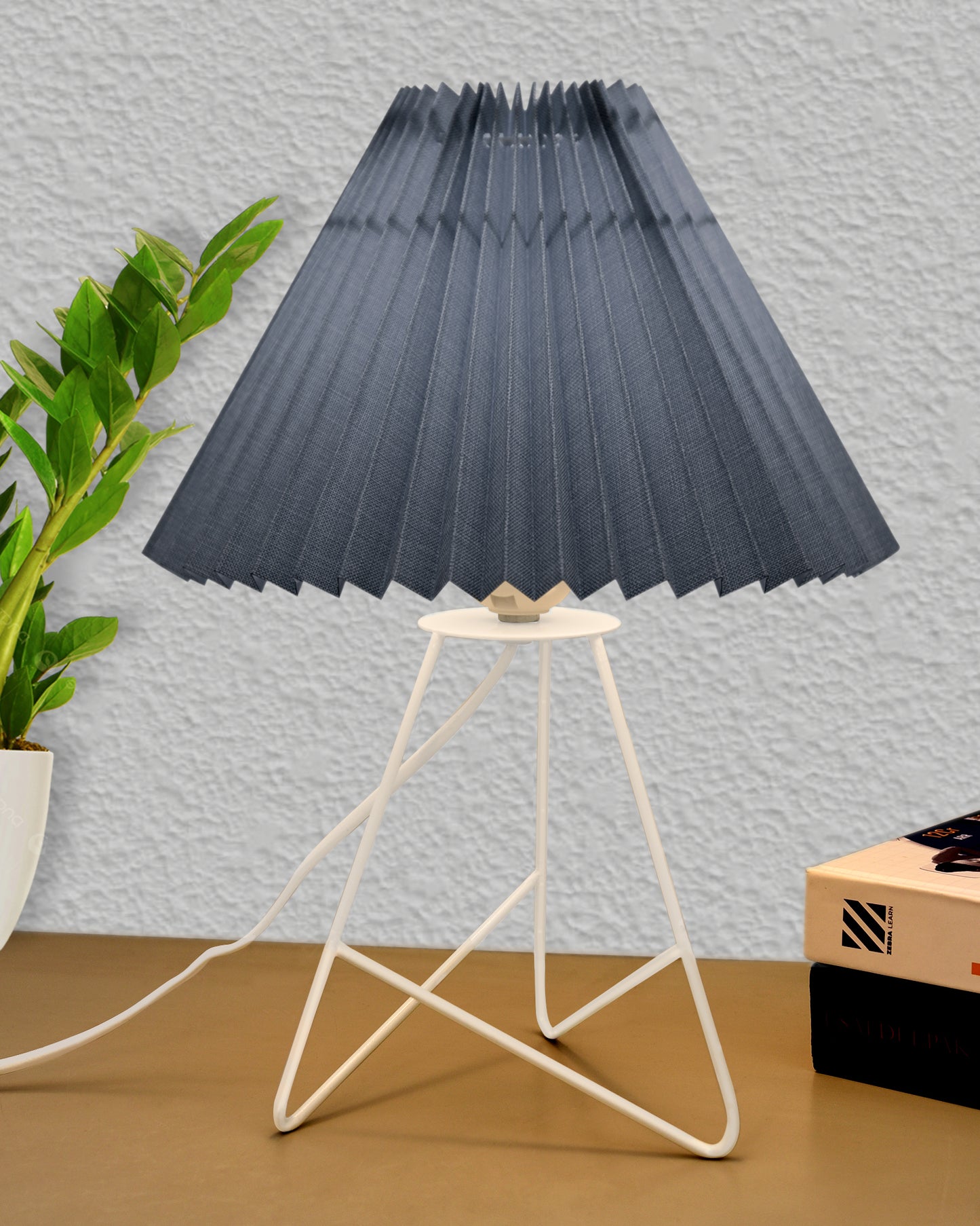 Retro Down to the Wire Metal Table Lamp with Fabric Shade, Bedside Lamp Gift Housewarming Home Living Room, White Pleated shade